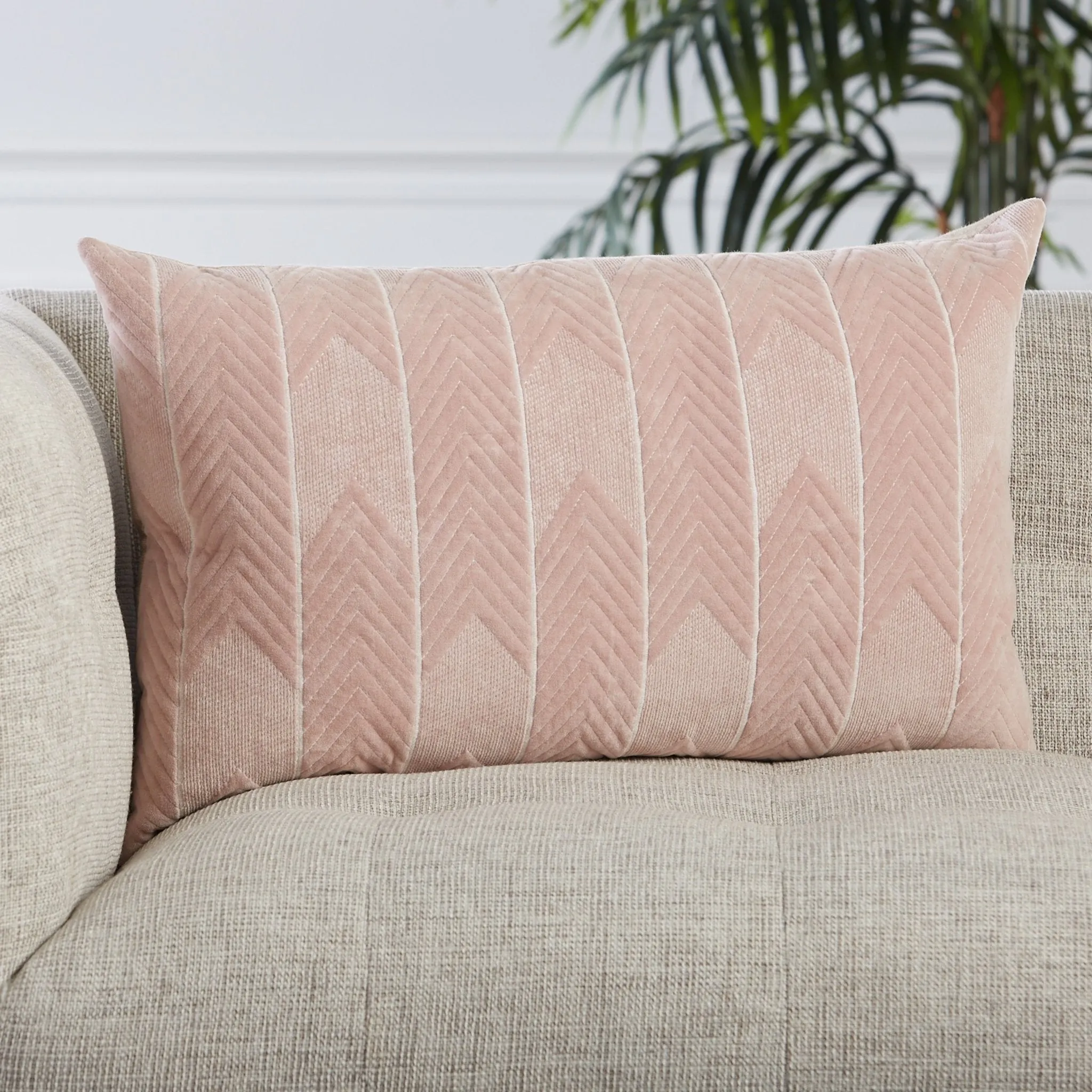 Nouveau NOU27 Blush Pillow