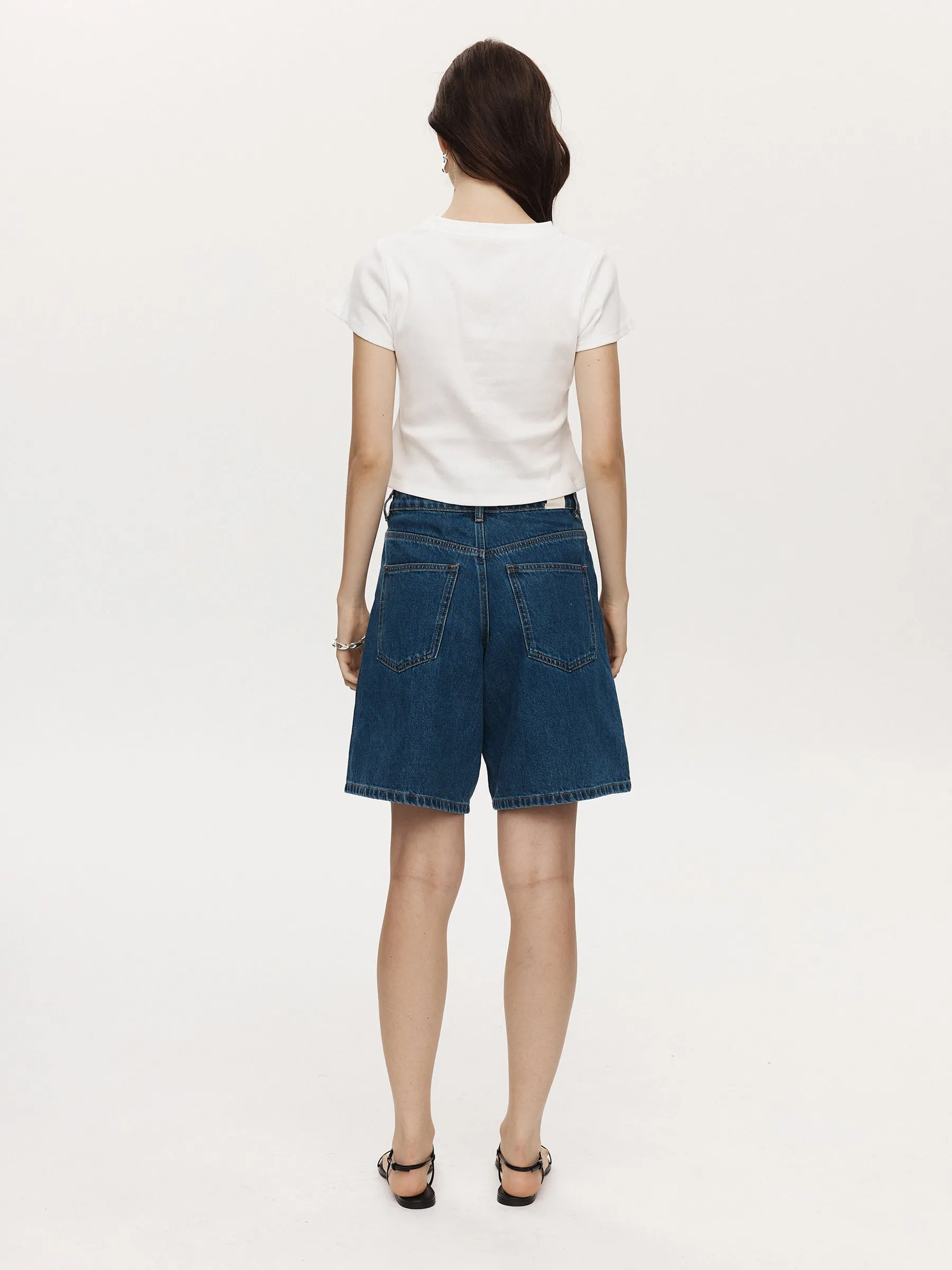 Relaxed Jean Short