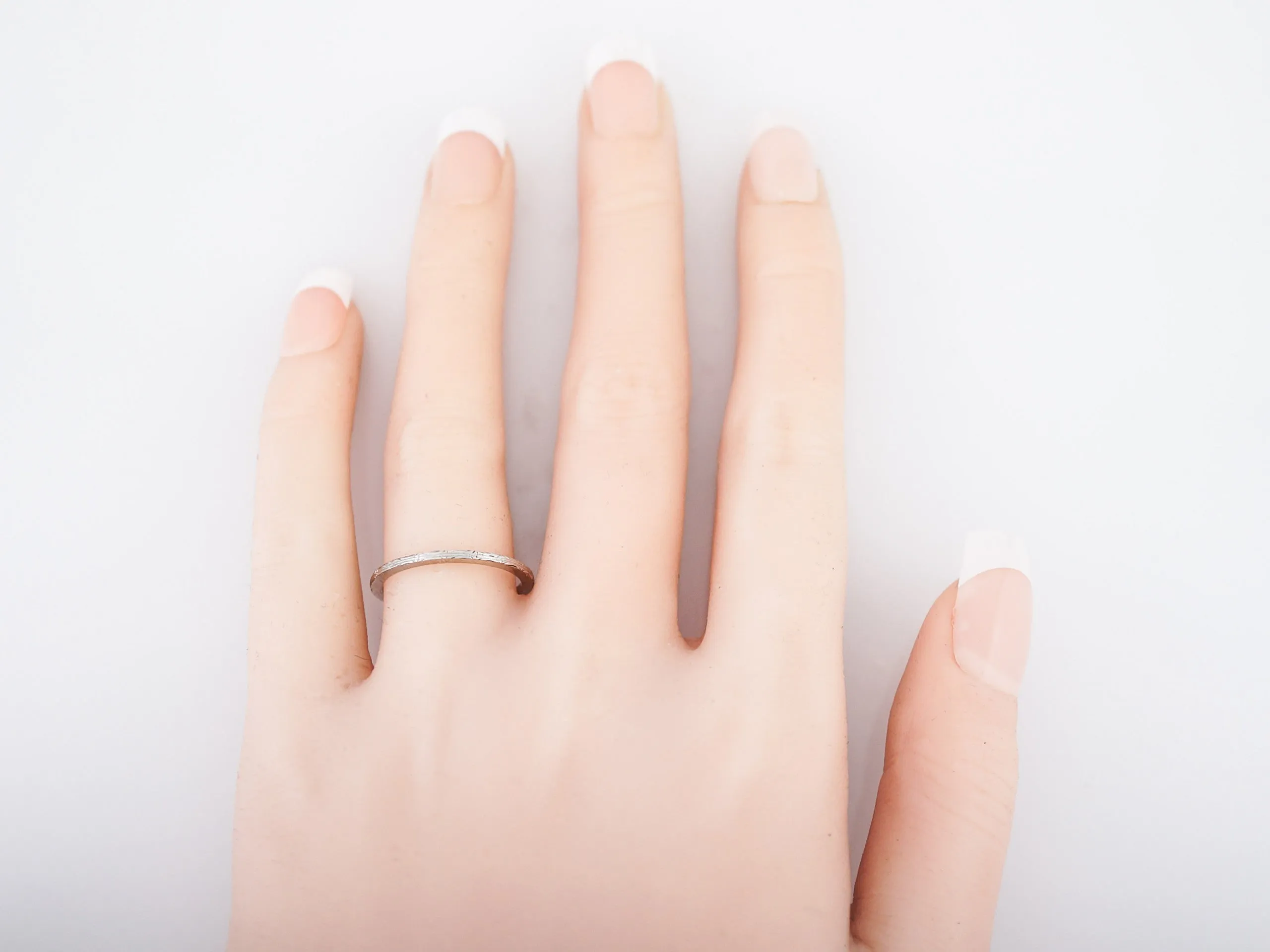 Wedding Band Modern Tiffany & Co. in Platinum